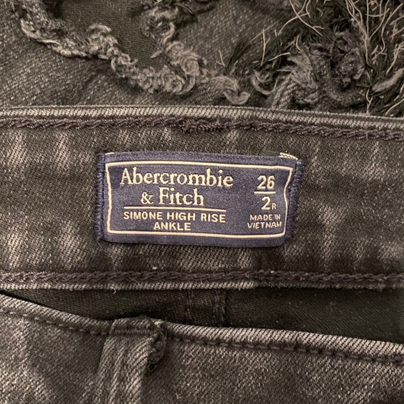 Abercrombie & Fitch Jeans - Picture 3 of 3